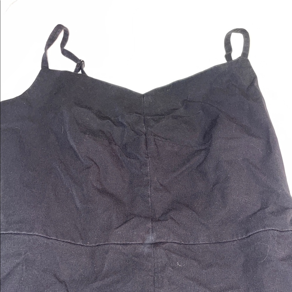 Black Sleeveless Dress